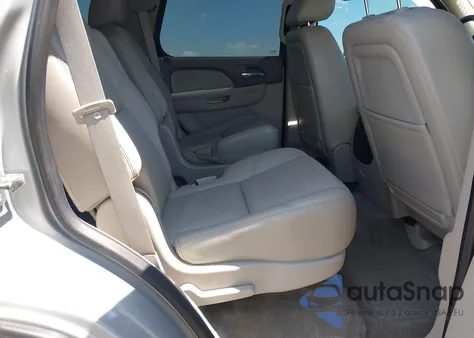 2013 Chevrolet Tahoe Ltz z USA, uszkodzony, nr VIN 1GNSKCE05DR328410